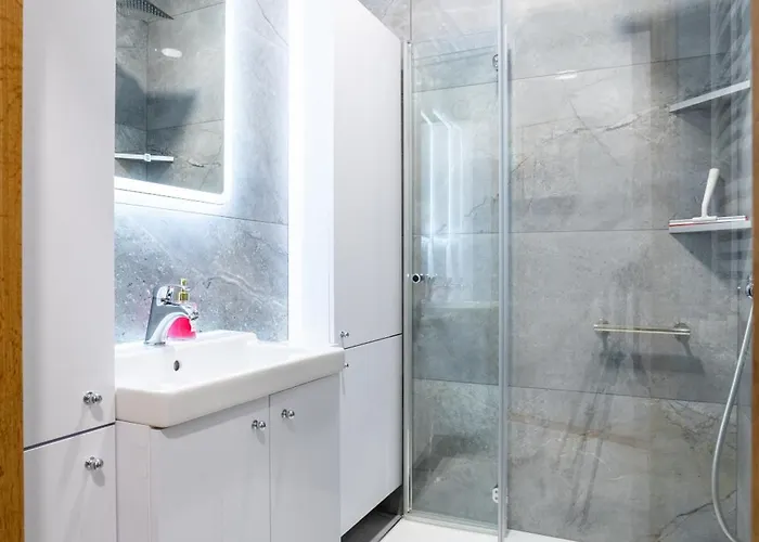 Victus Apartamenty, Vouge